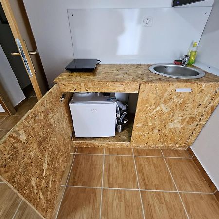 Budget Apartment Lelo Centar 5 Osijek Bagian luar foto