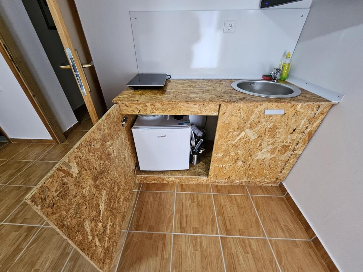 Budget Apartment Lelo Centar 5 Osijek Bagian luar foto